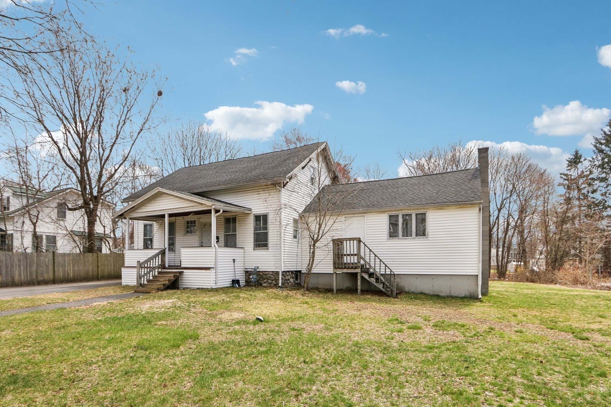 6 Idalla Ave Property Photo 5