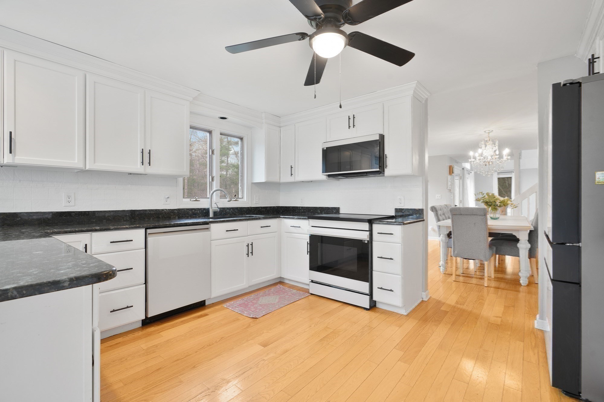 10 Jethol Dr Property Photo 19
