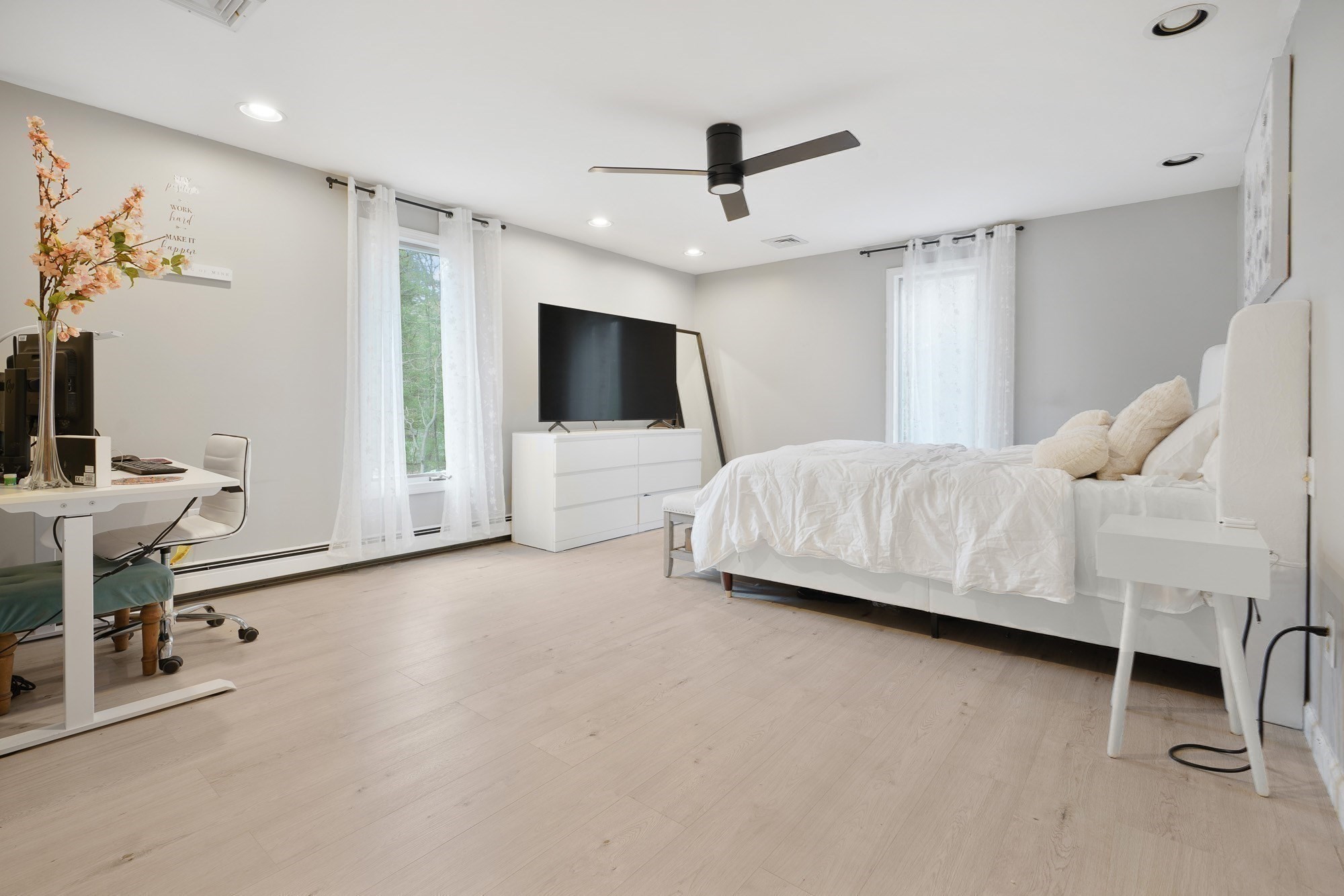 10 Jethol Dr Property Photo 24