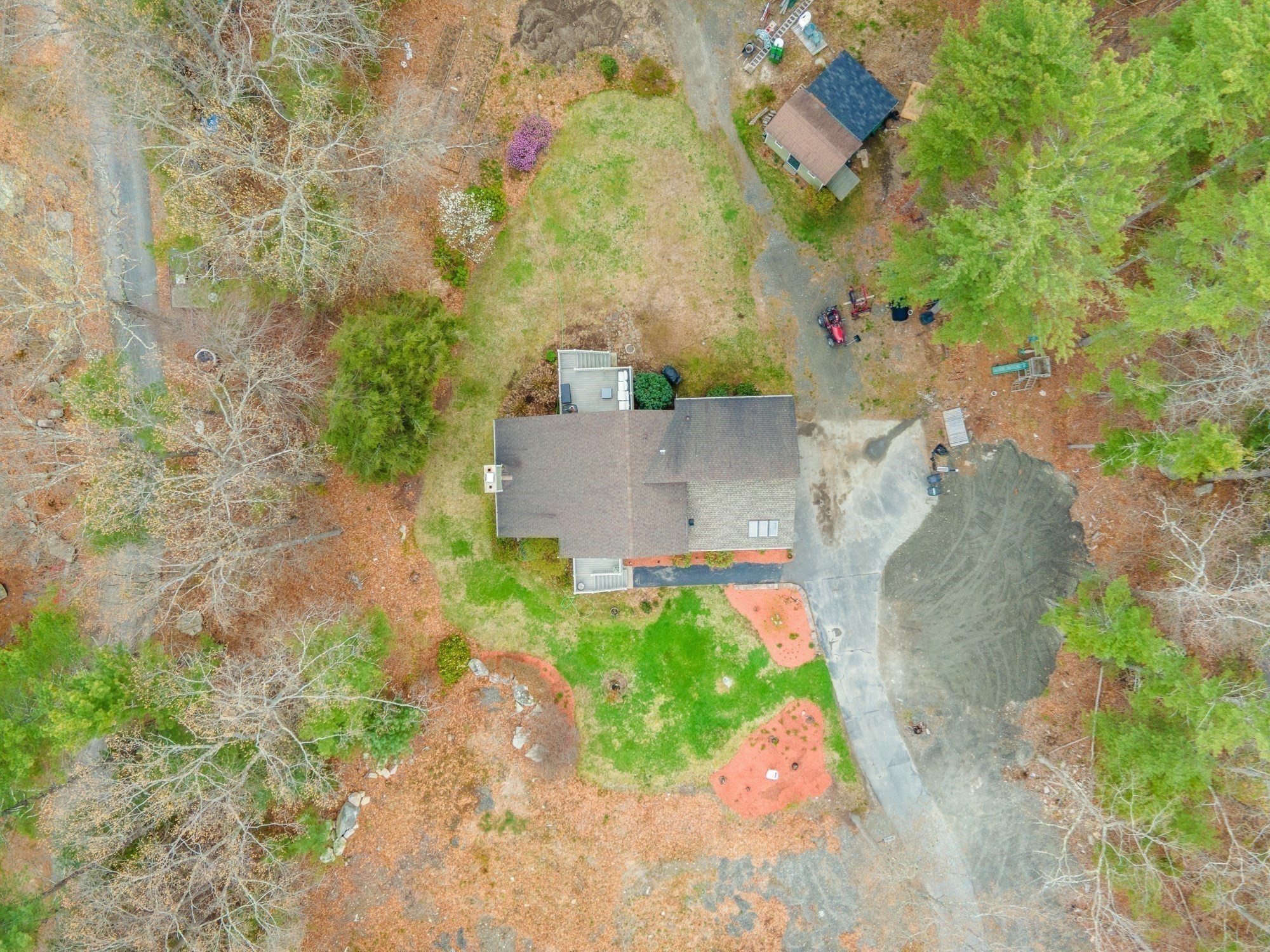 10 Jethol Dr Property Photo 37