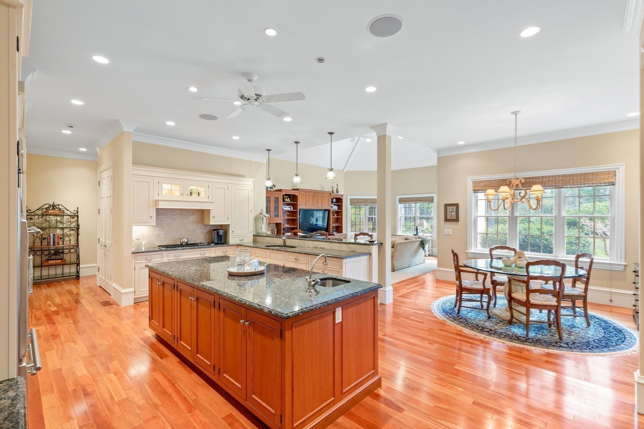 93 Oyster Way Property Photo 7