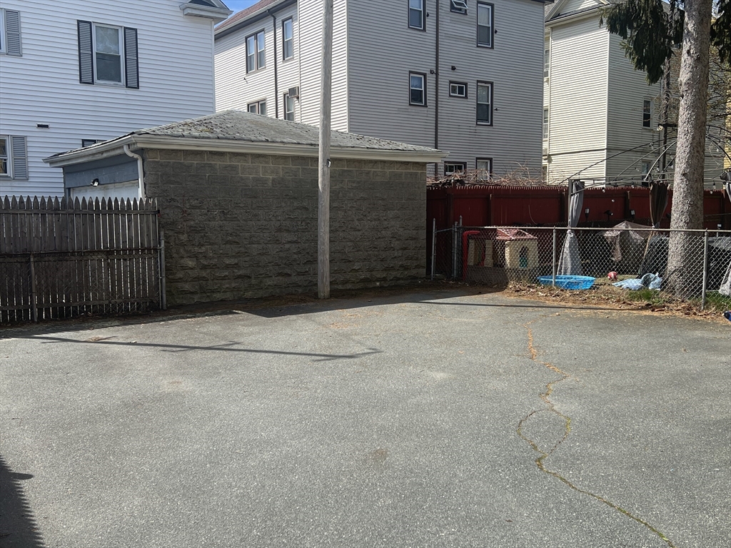 188 Belleville Rd Property Photo 5