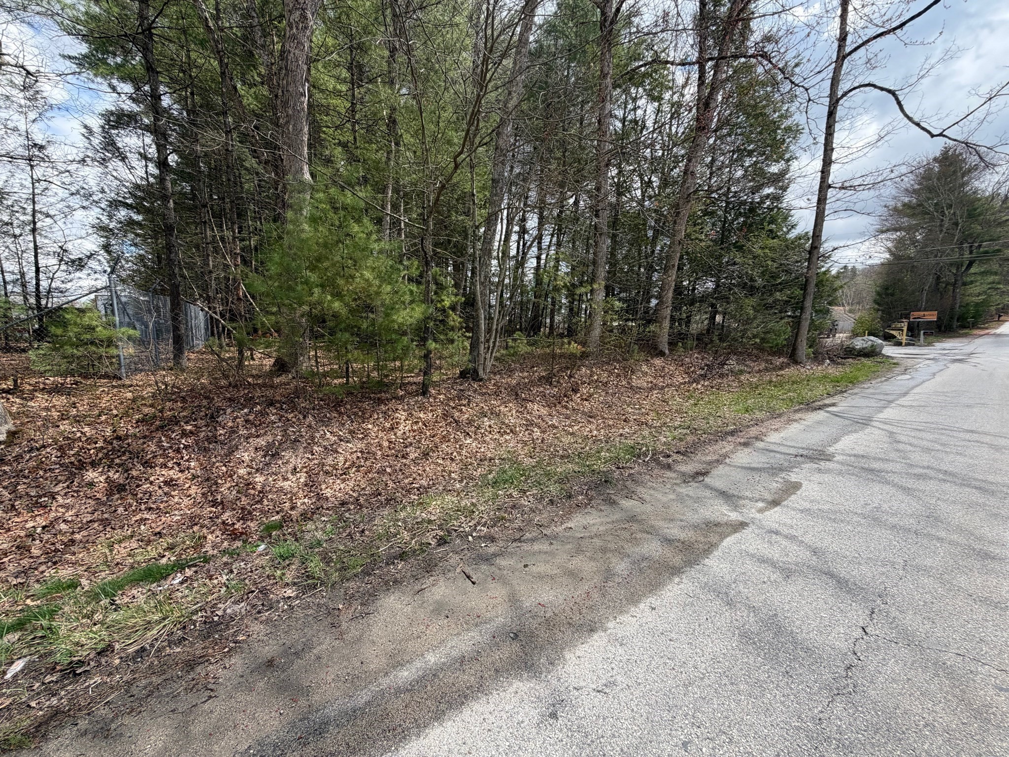 196 Old Wesbter Rd Property Photo 5