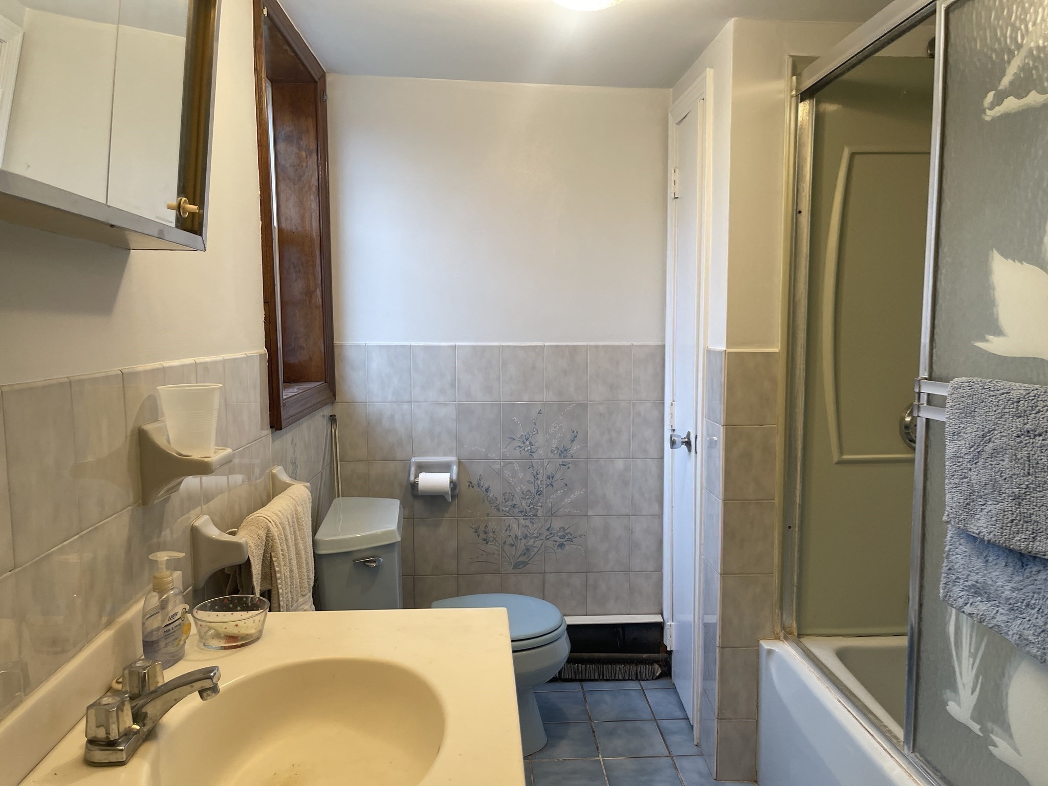 72 North Wheaton Avenue Property Photo 16
