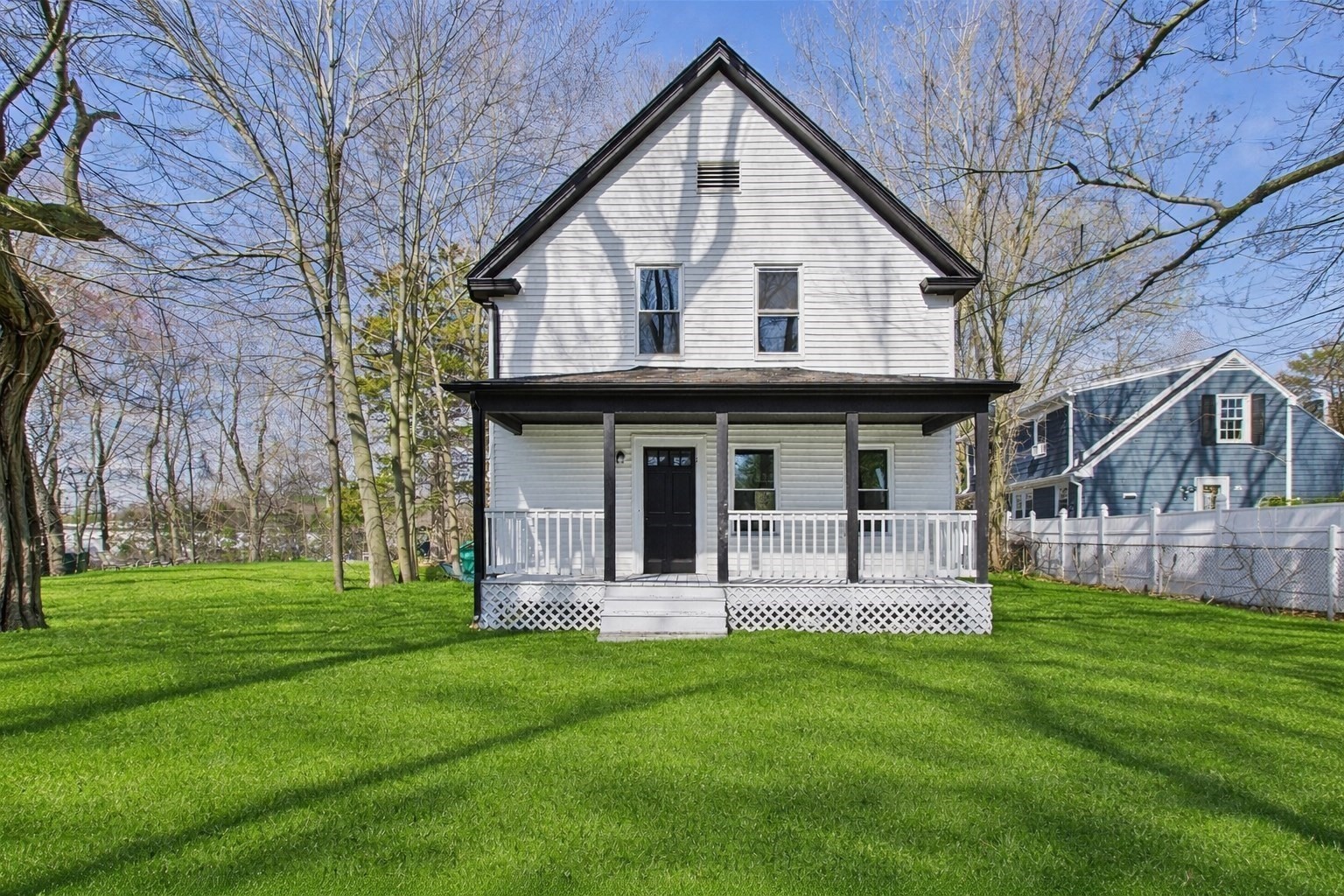12 Sherman St Property Photo 1