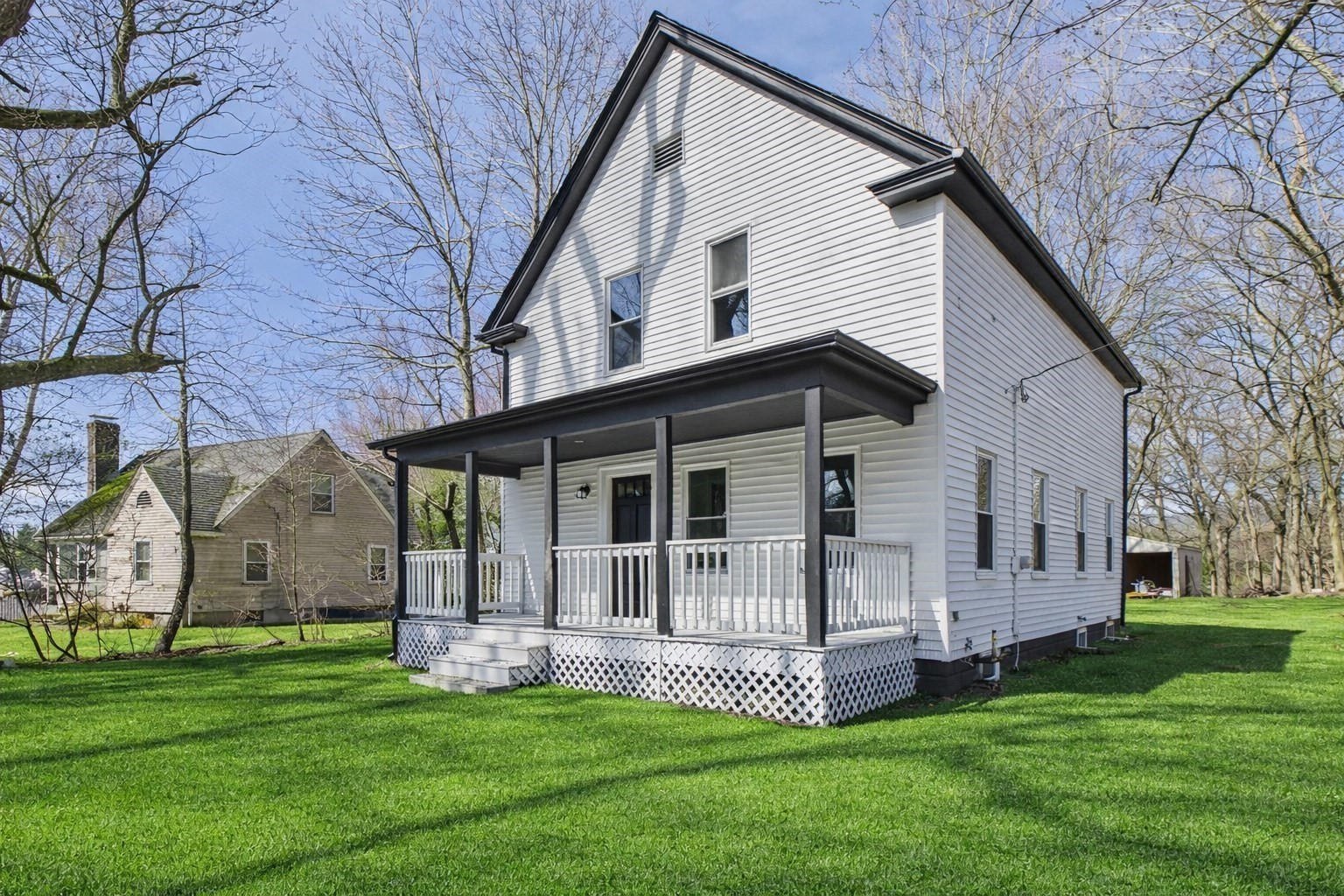 12 Sherman St Property Photo 4