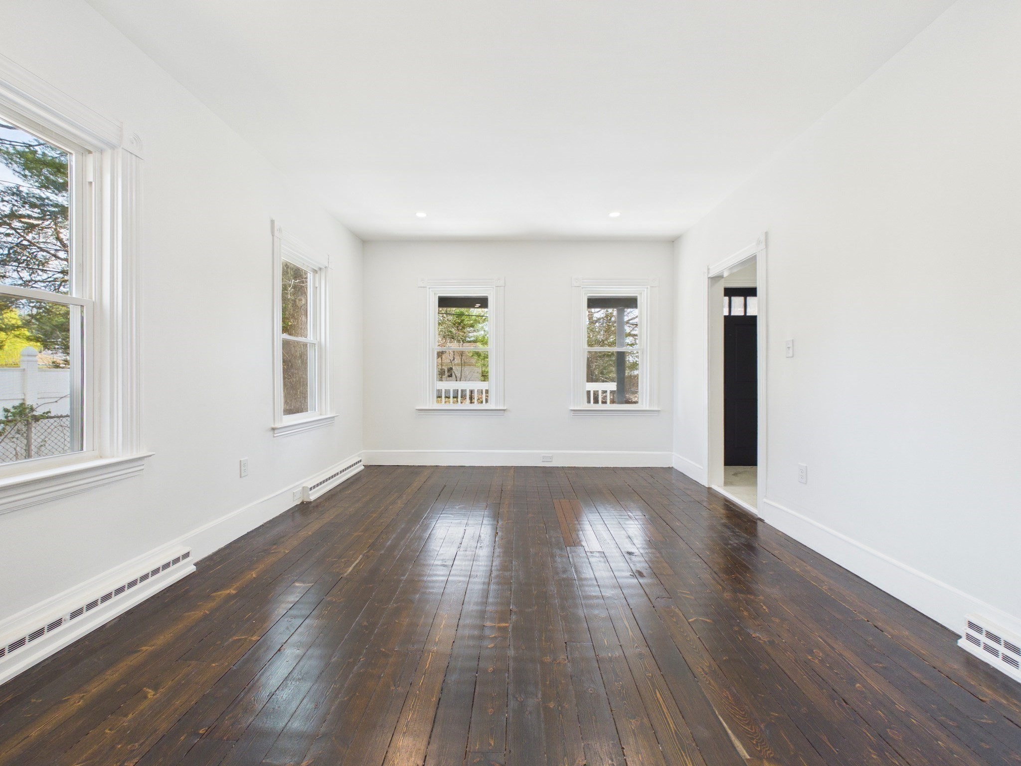 12 Sherman St Property Photo 7
