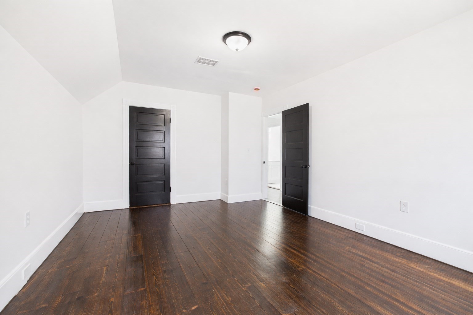 12 Sherman St Property Photo 21