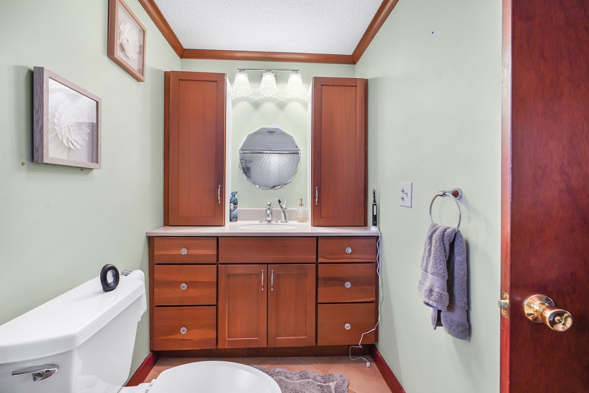 96 Star St Property Photo 17