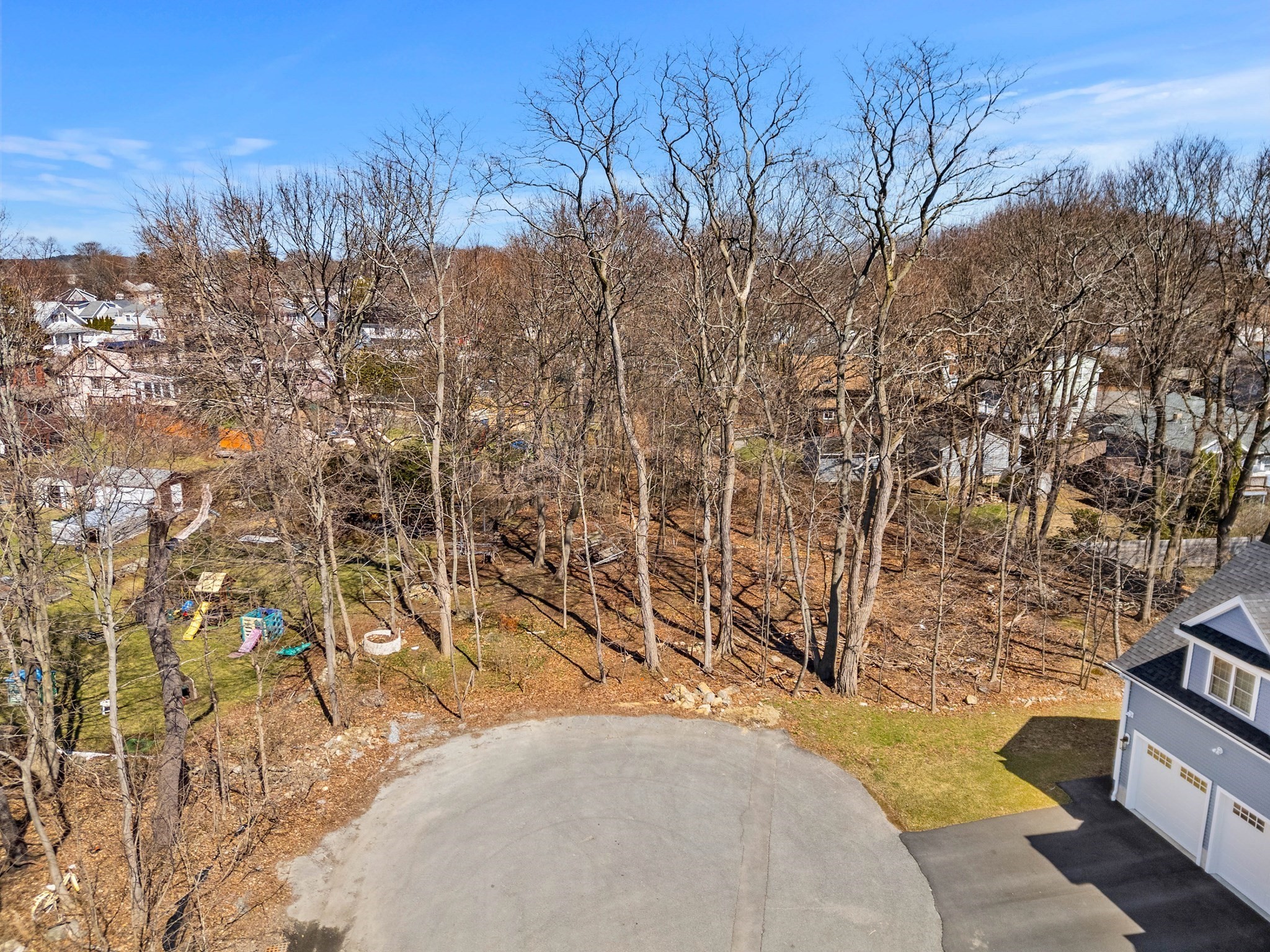 114 Livingstone Ave Property Photo 7