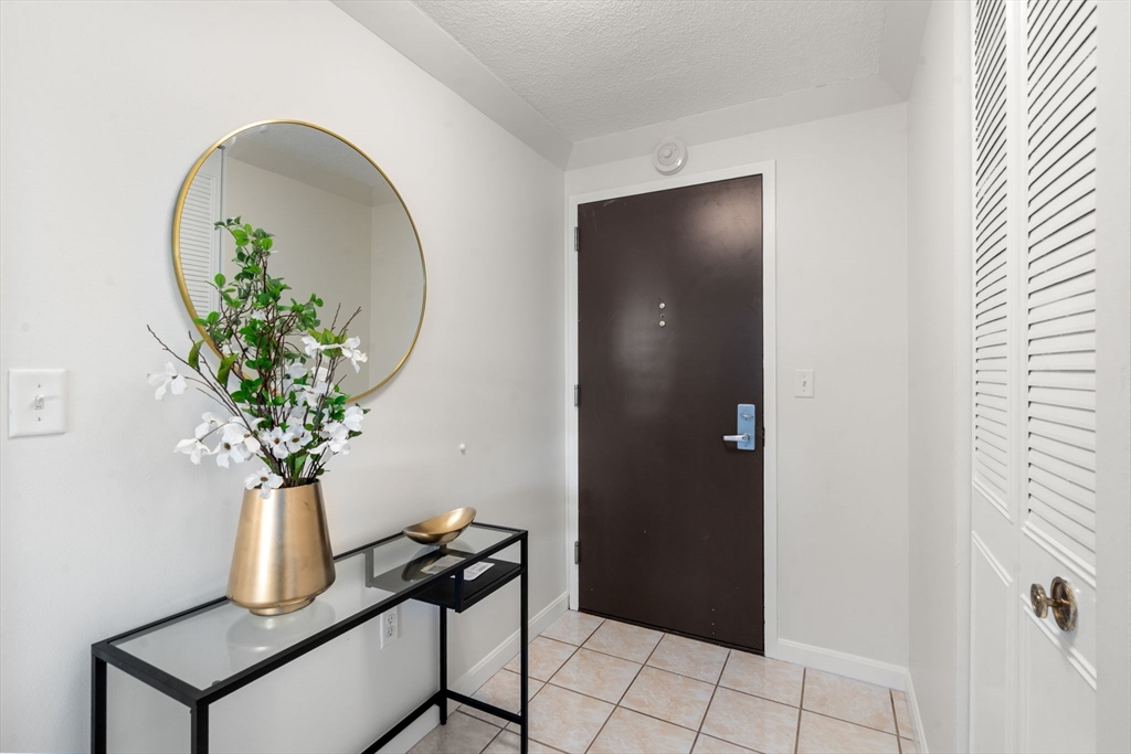 60 Longwood Ave # 602 Property Photo 9