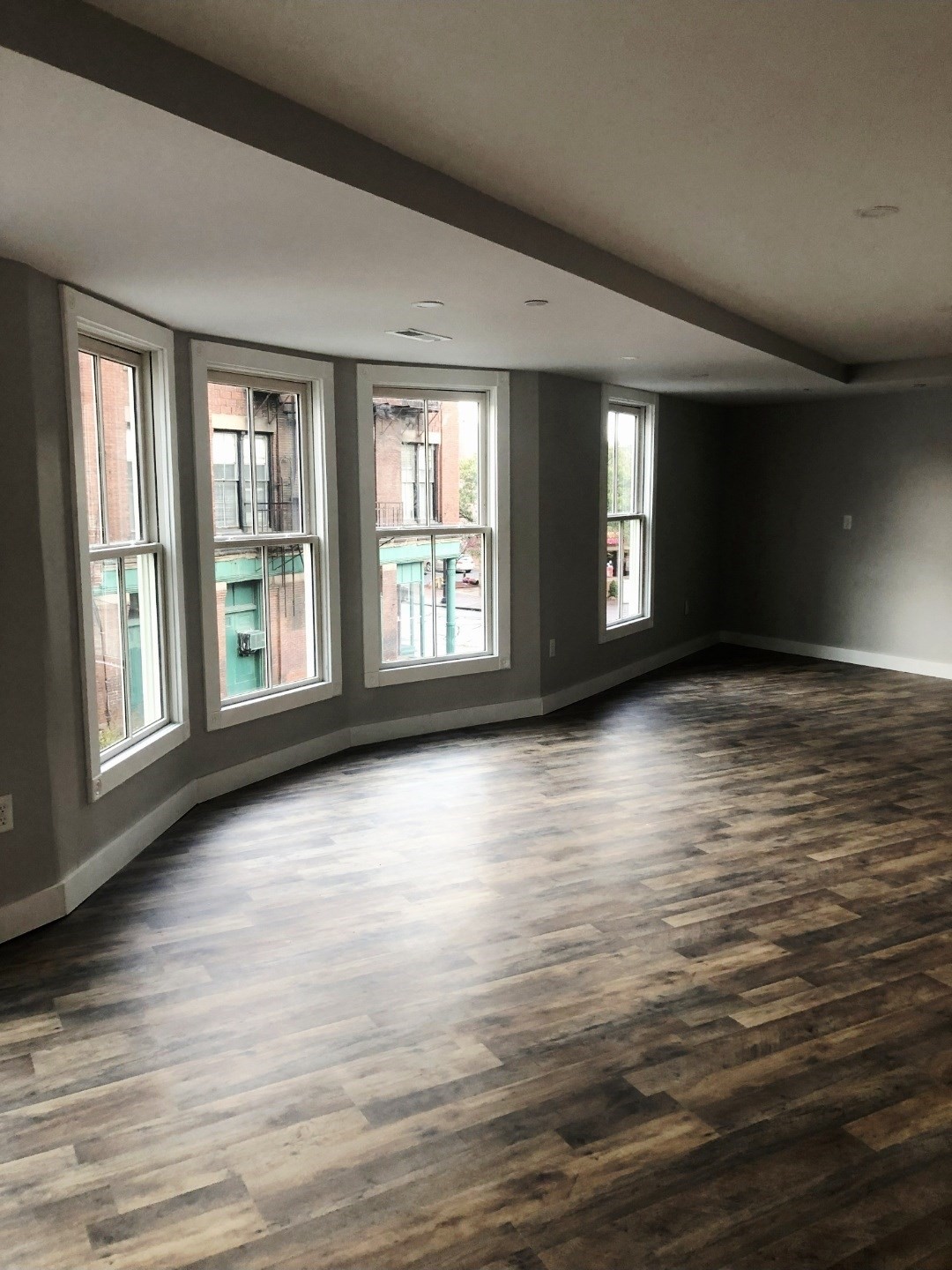 18 Appleton Property Photo 6