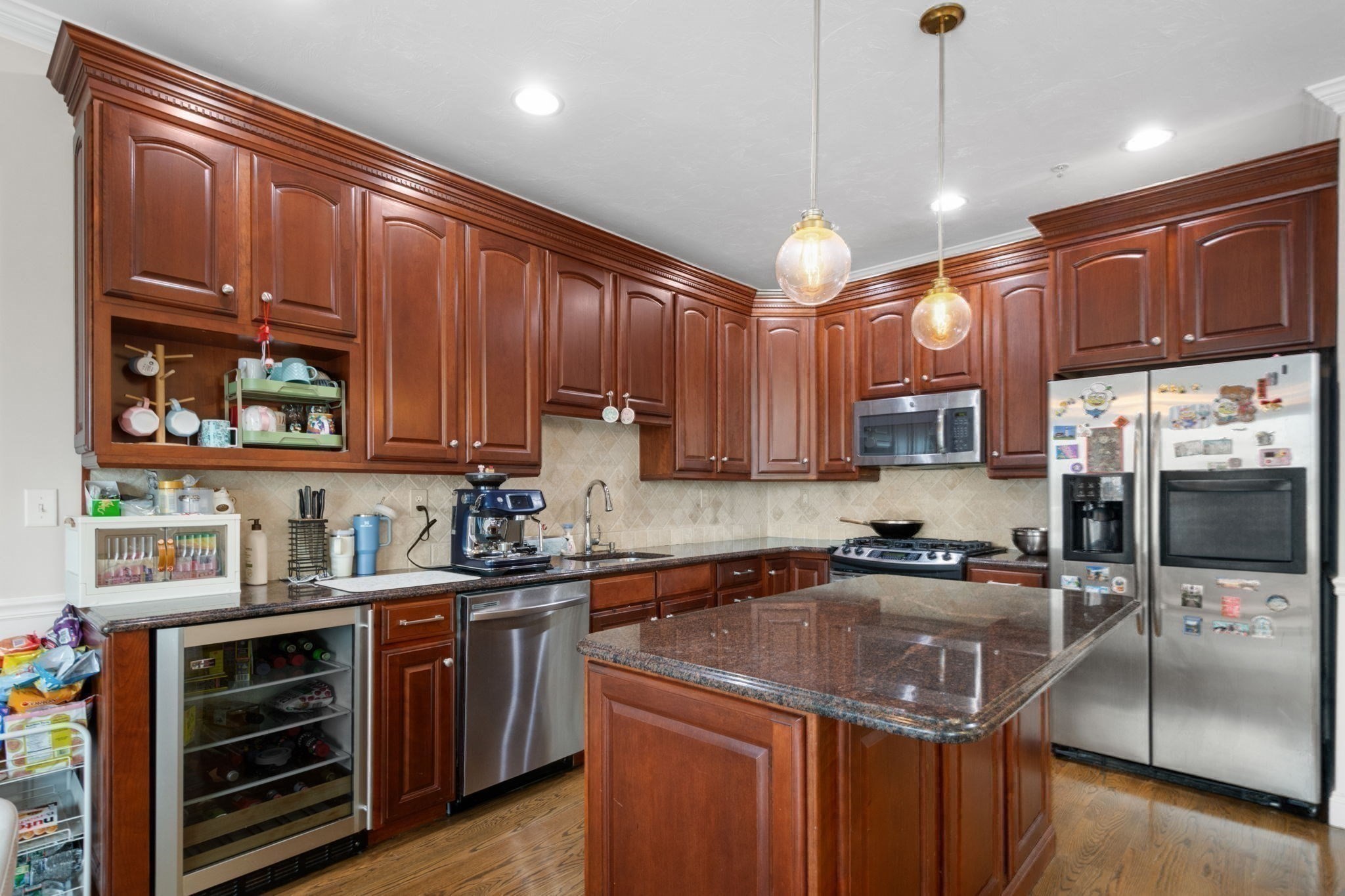 806 Ledgewood Way # 806 Property Photo 3