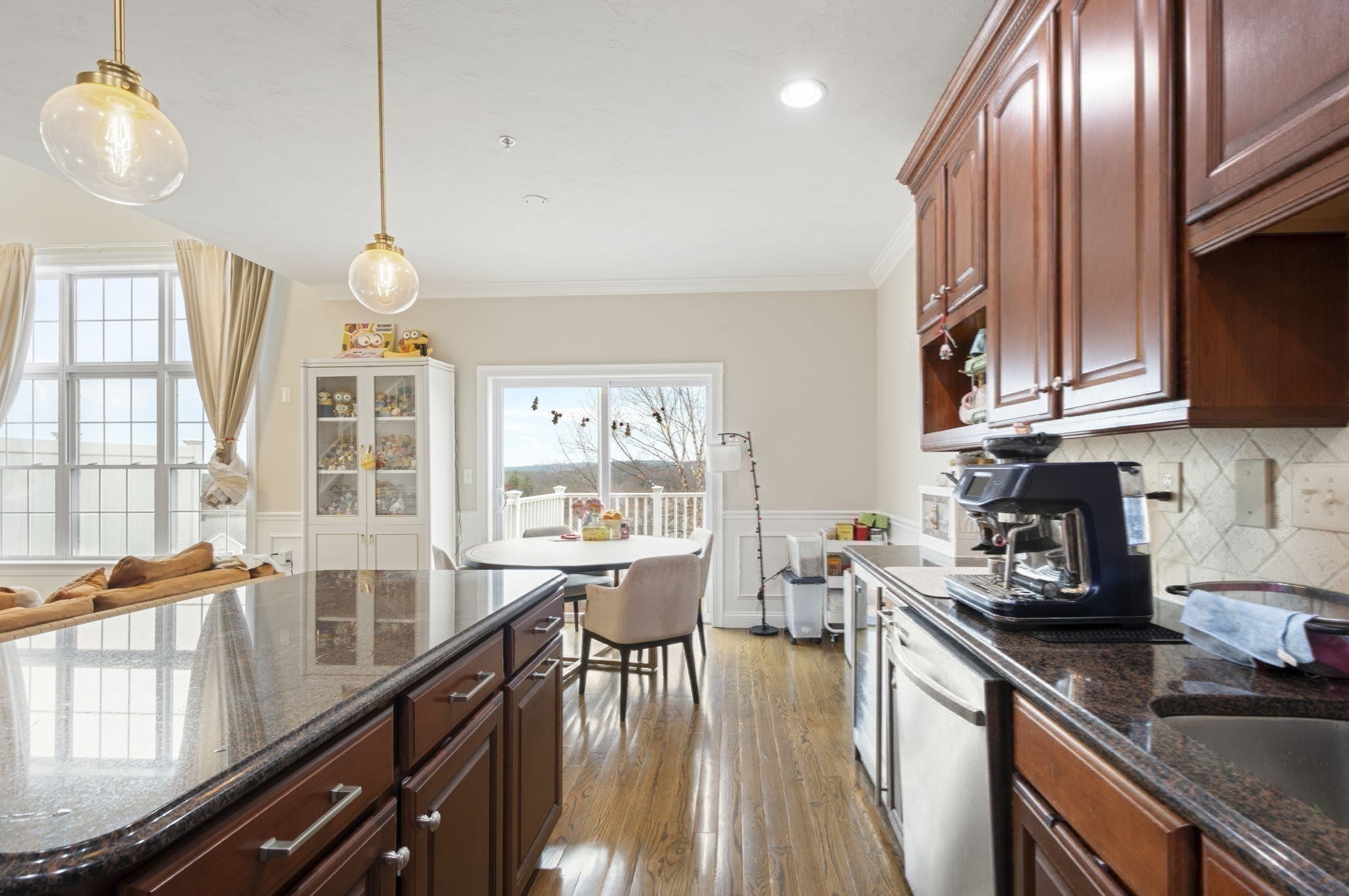 806 Ledgewood Way # 806 Property Photo 5
