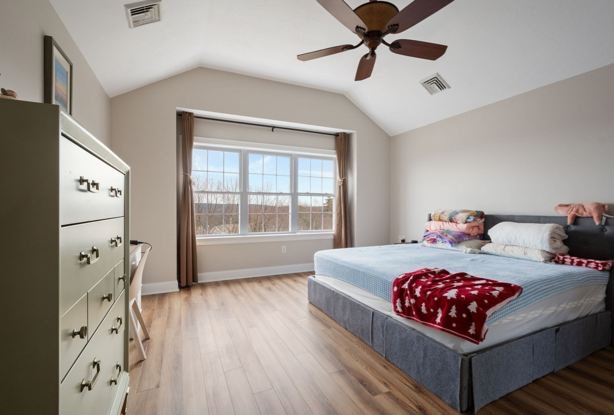 806 Ledgewood Way # 806 Property Photo 21