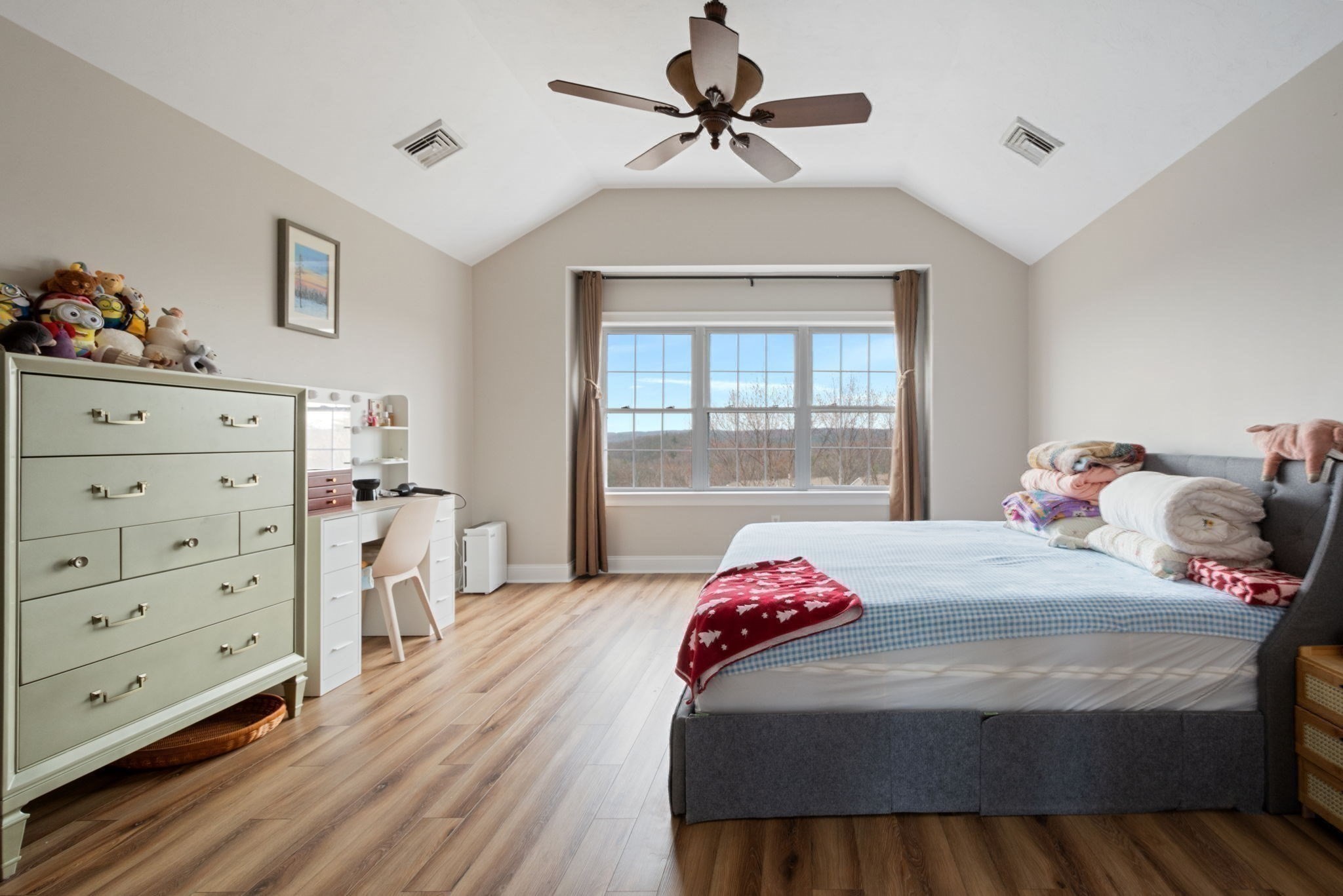 806 Ledgewood Way # 806 Property Photo 23