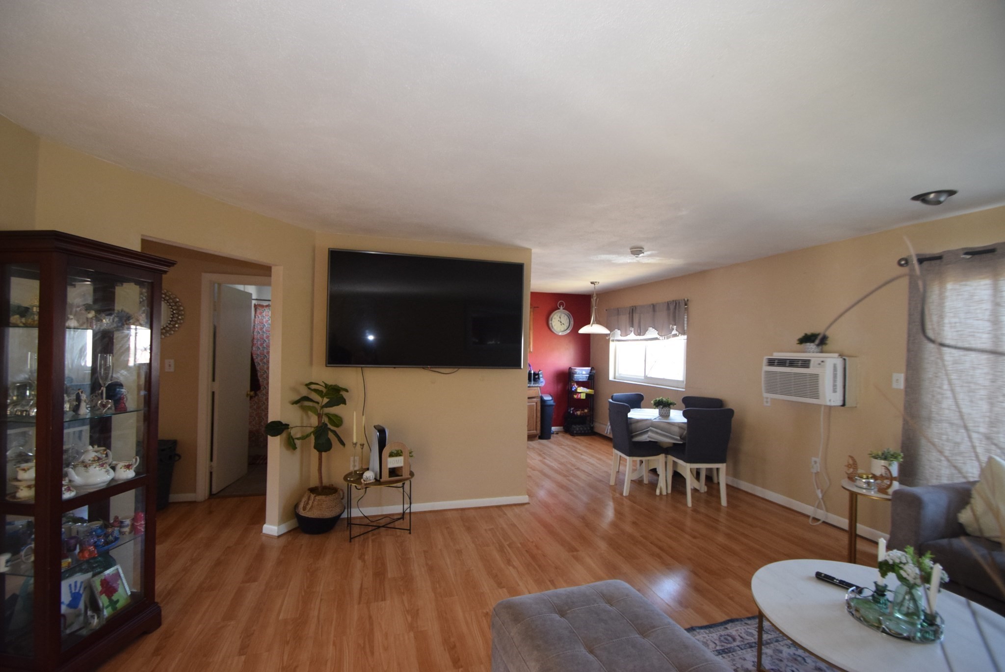 7 Fernview Ave # 11 Property Photo 6