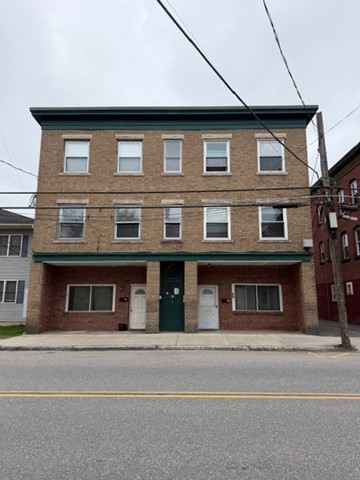 64-66 Pleasant St Property Photo 1