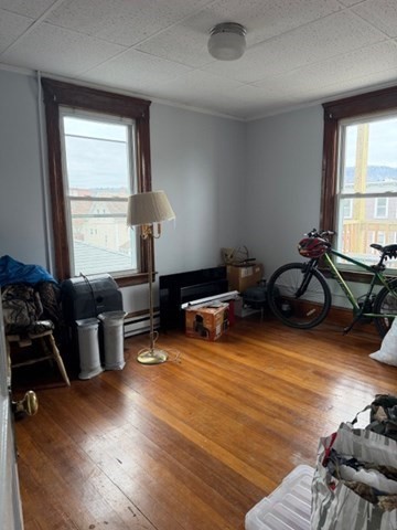 64-66 Pleasant St Property Photo 24