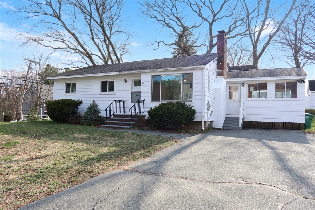 31 Mohawk Property Photo 1