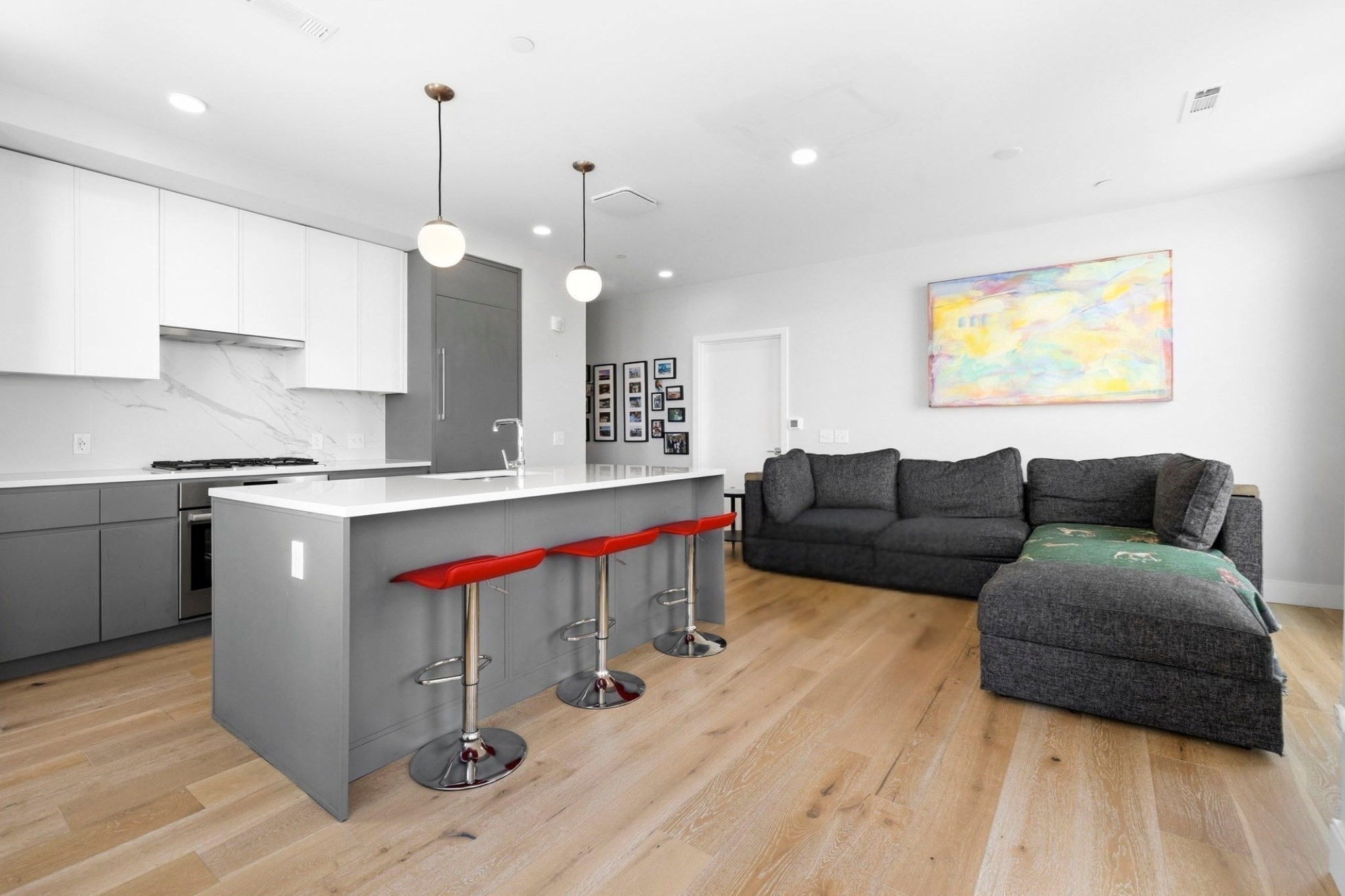 191 Washington Street # 525 Property Photo 6