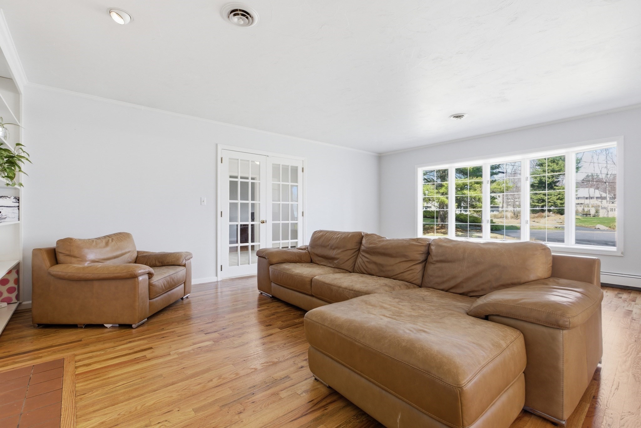 28 Lancelot Ct Property Photo 7