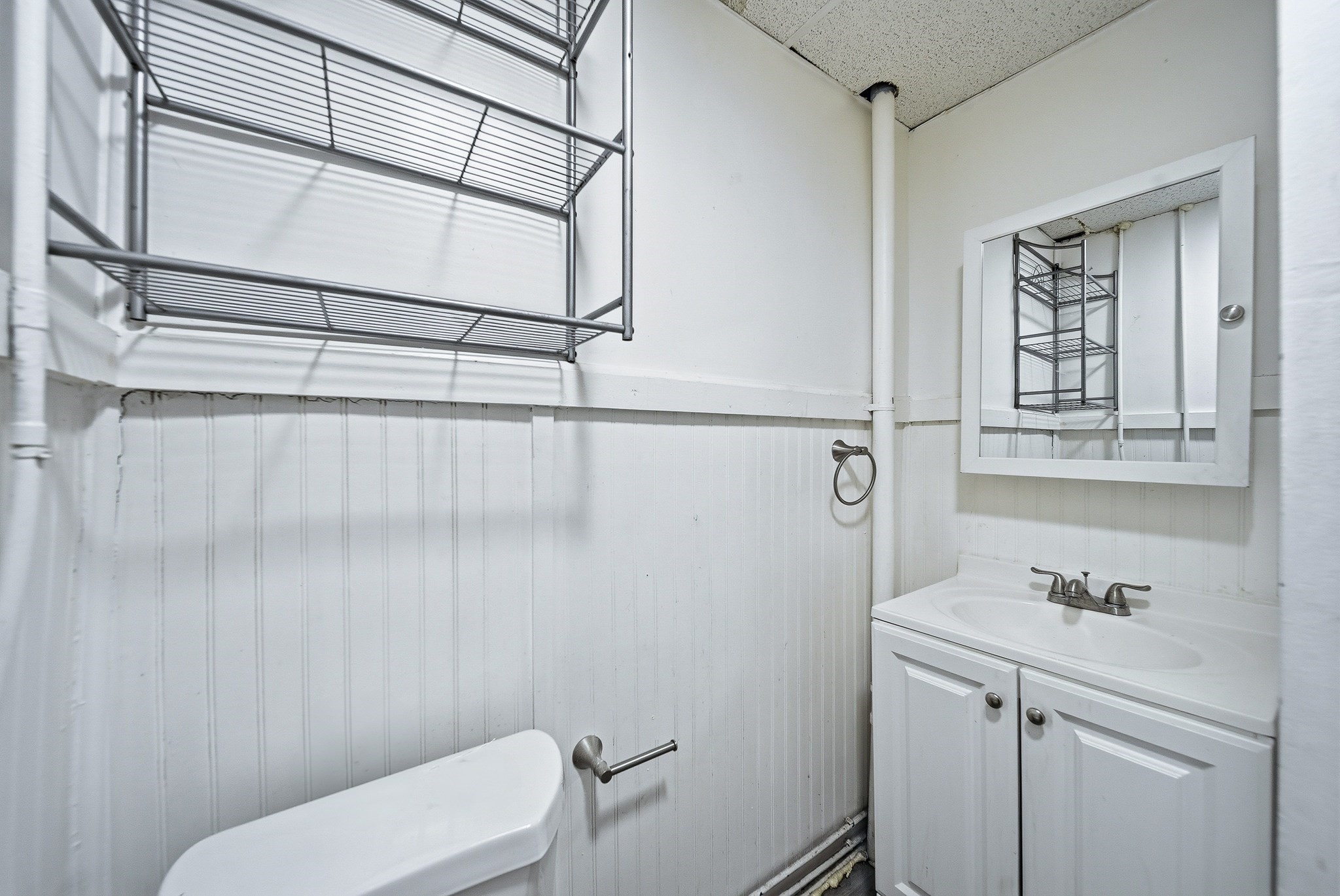 119 Woodland St Property Photo 12