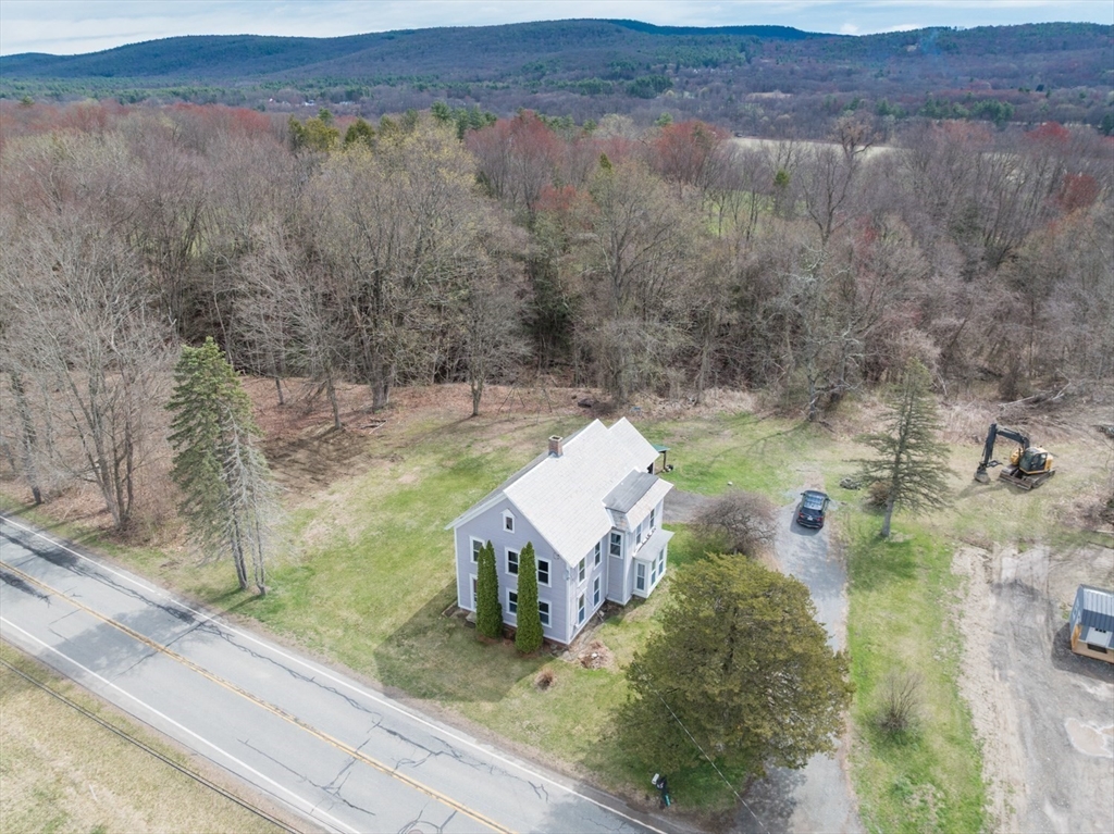 464 Main Rd Property Photo 30