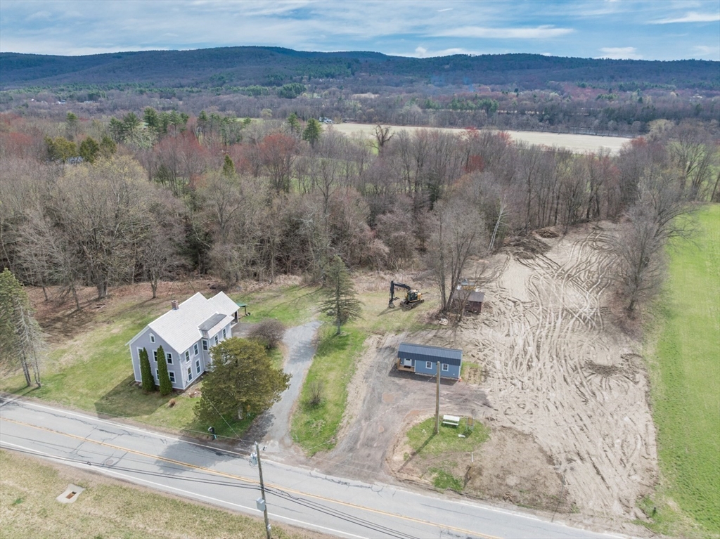 464 Main Rd Property Photo 31