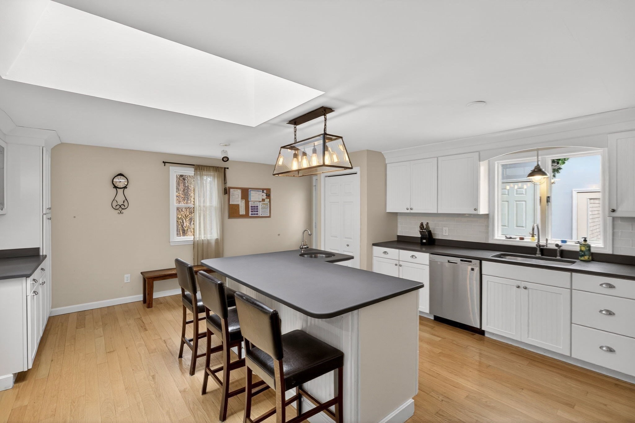 17 Property Photo 11