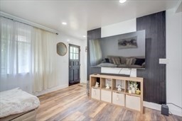 74 Oakland St Property Photo 8