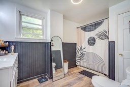 74 Oakland St Property Photo 17