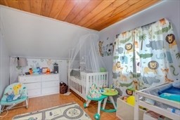 74 Oakland St Property Photo 22