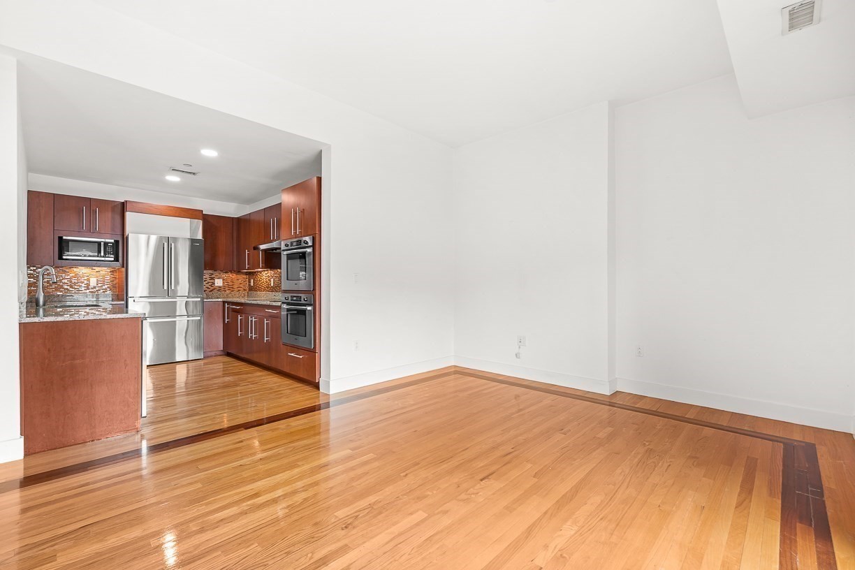 310 Hammond Pond Pkwy # 301 Property Photo 3