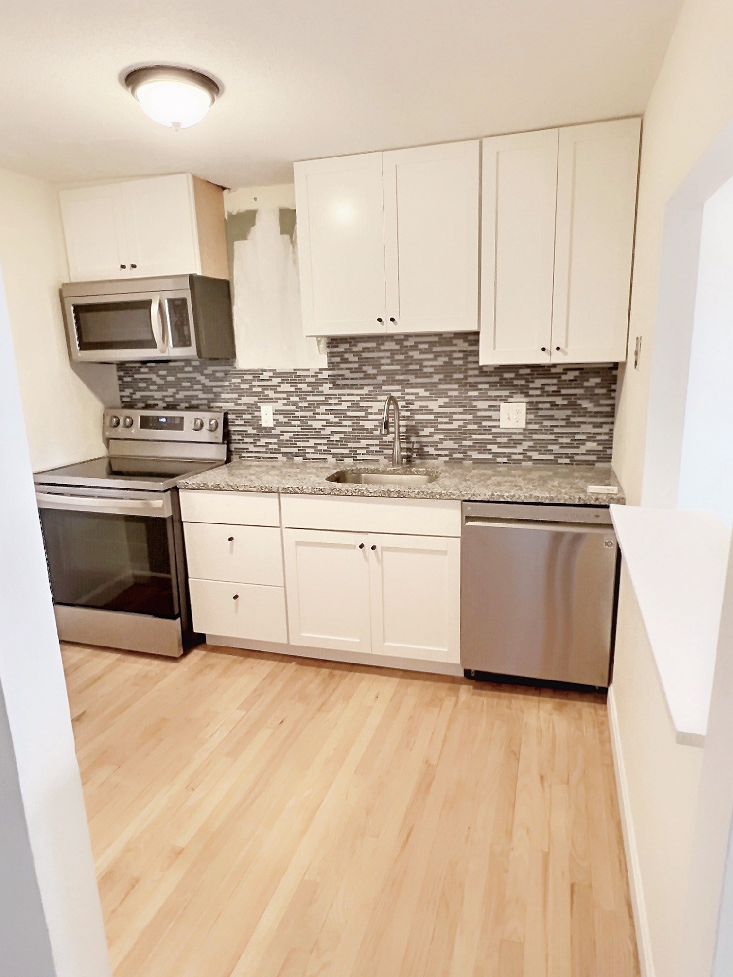 1039 Commonwealth Ave # 37 Property Photo 2
