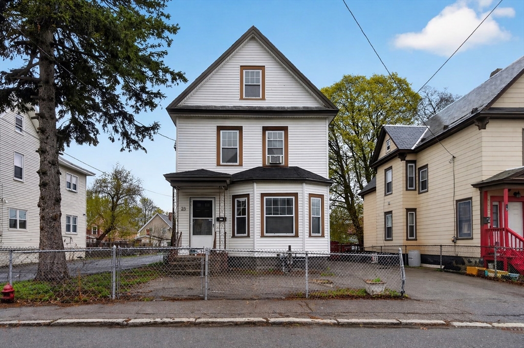 23 Columbus Ave Property Photo 1