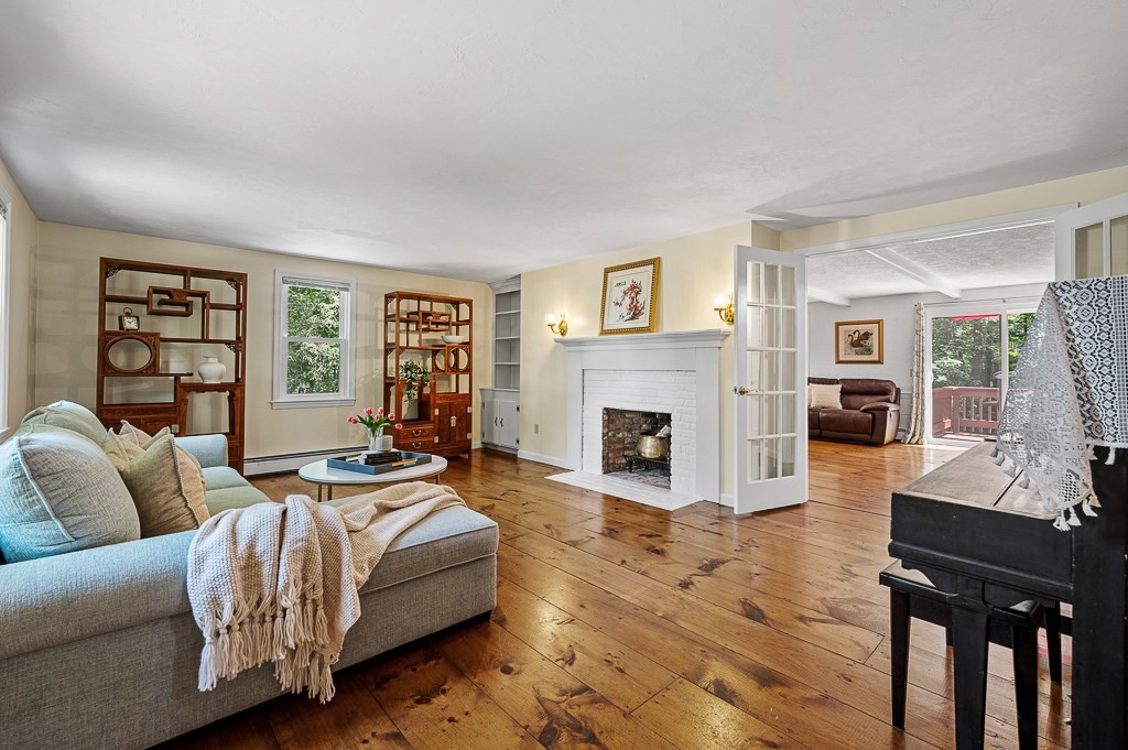 9 Olde Meetinghouse Rd Property Photo 8
