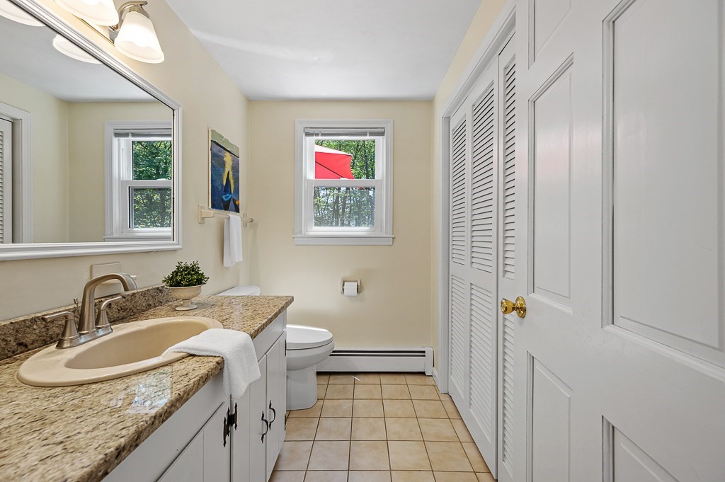 9 Olde Meetinghouse Rd Property Photo 12