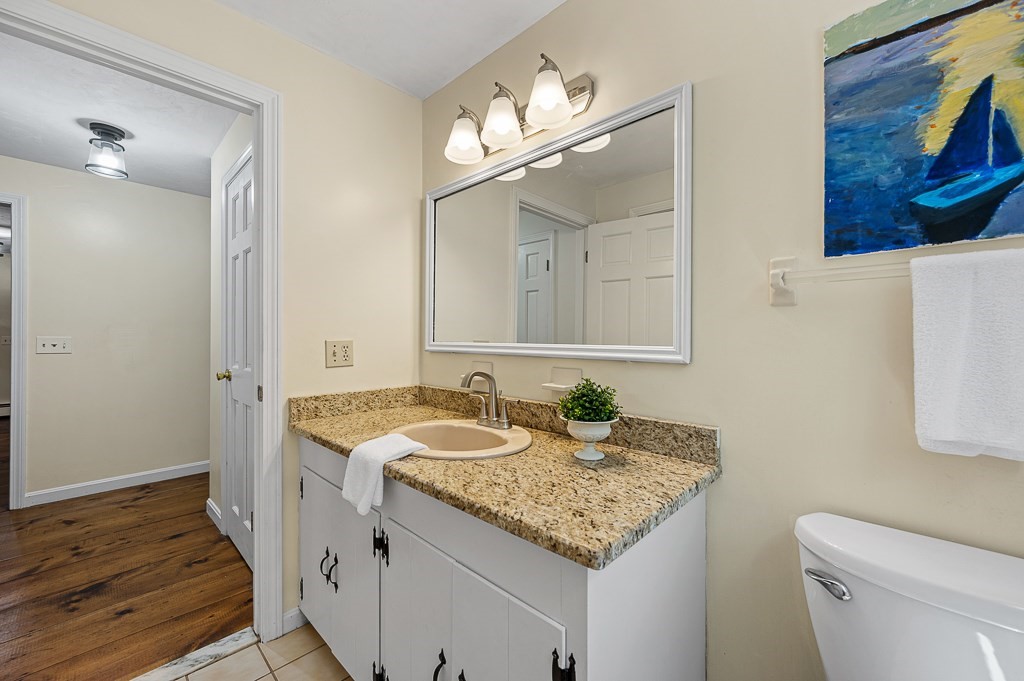 9 Olde Meetinghouse Rd Property Photo 13