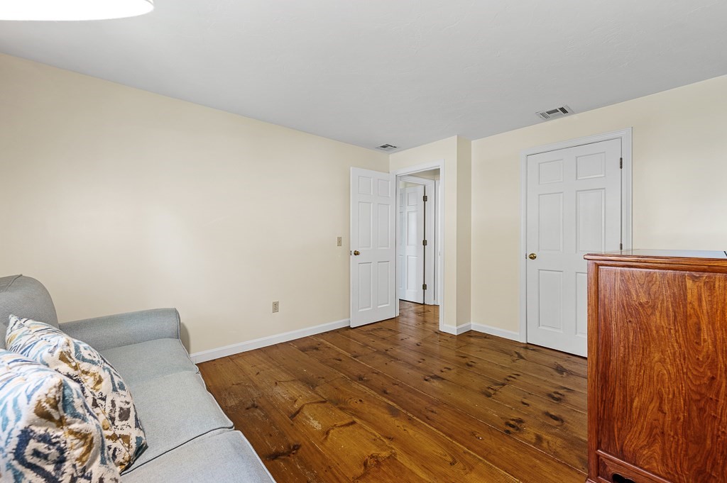 9 Olde Meetinghouse Rd Property Photo 31
