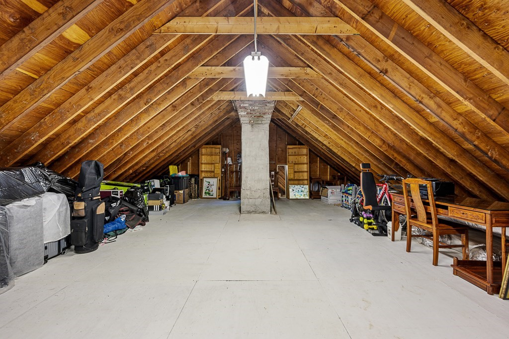9 Olde Meetinghouse Rd Property Photo 33