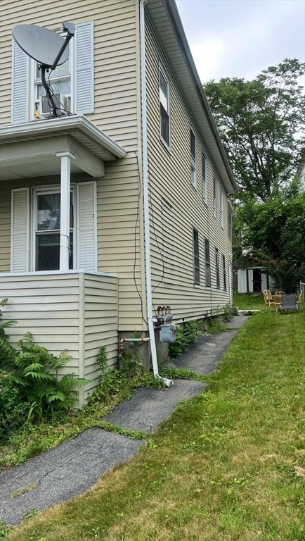71 Fox St Property Photo 2