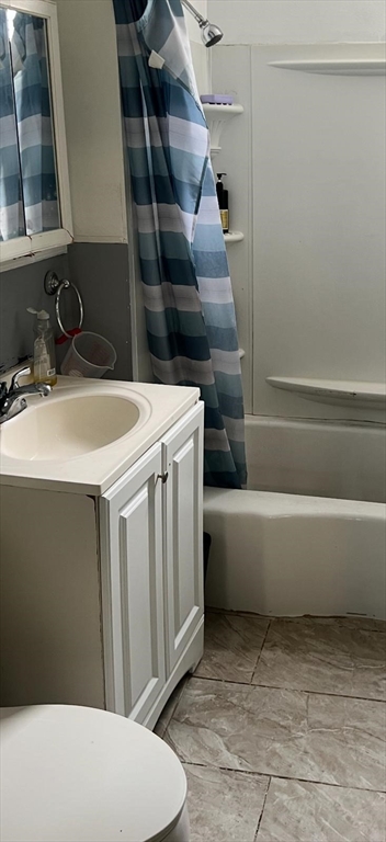 71 Fox St Property Photo 10