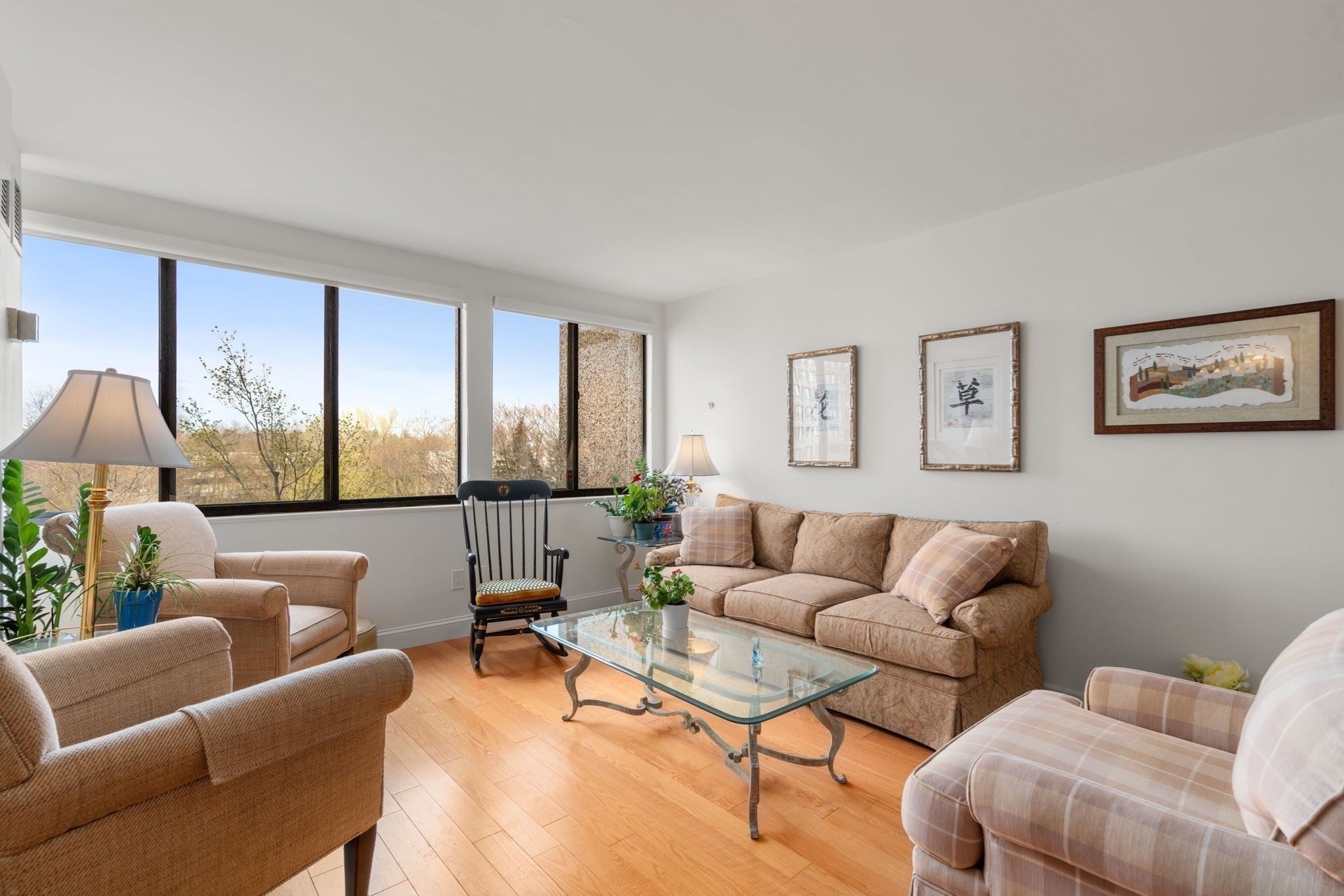 250 Hammond Pond Parkway # 705s Property Photo 6