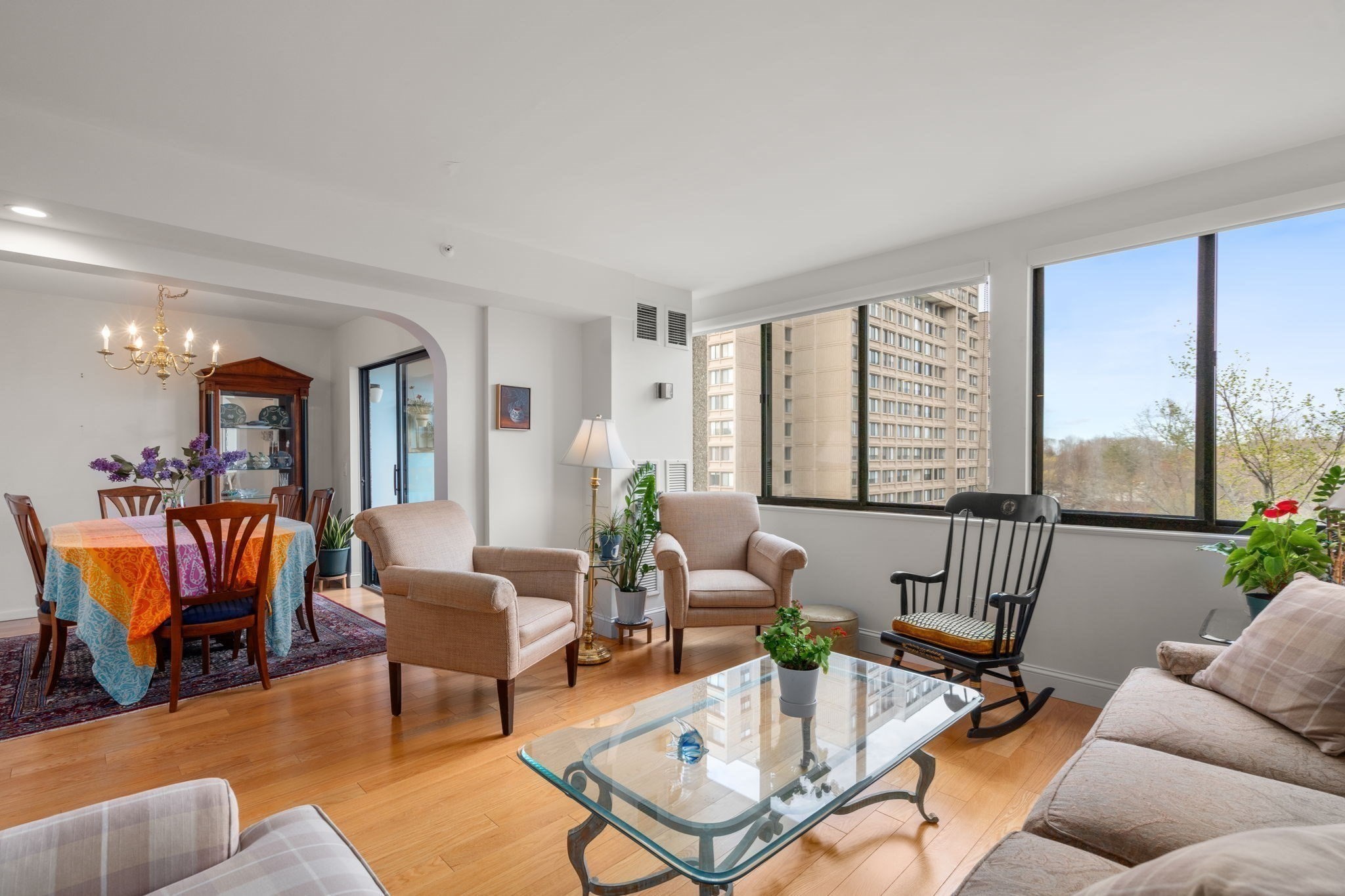 250 Hammond Pond Parkway # 705s Property Photo 8