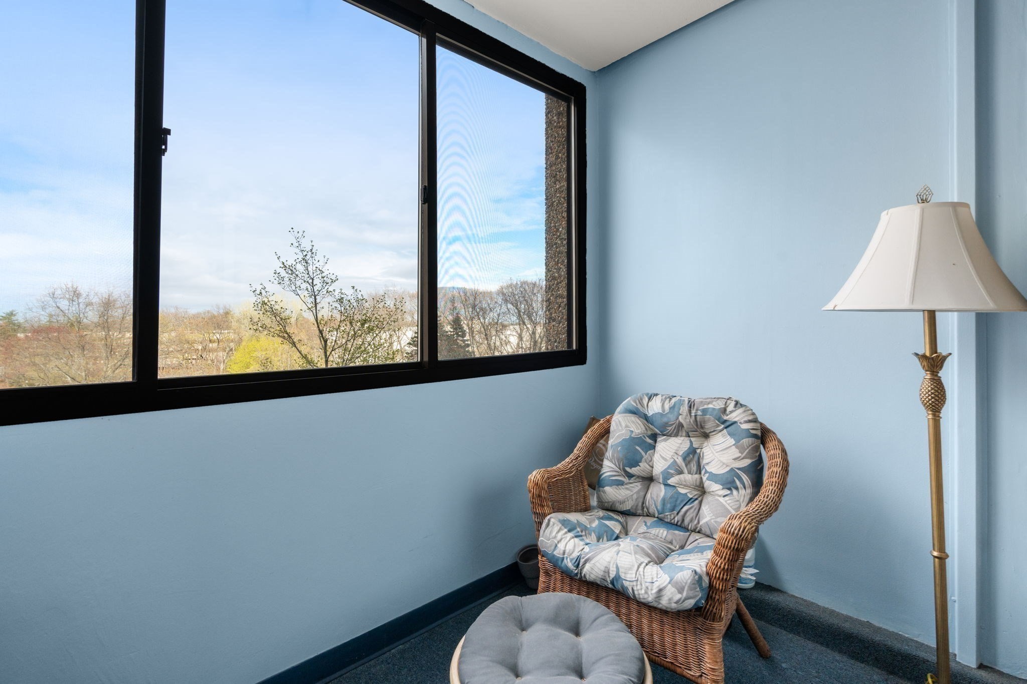 250 Hammond Pond Parkway # 705s Property Photo 20