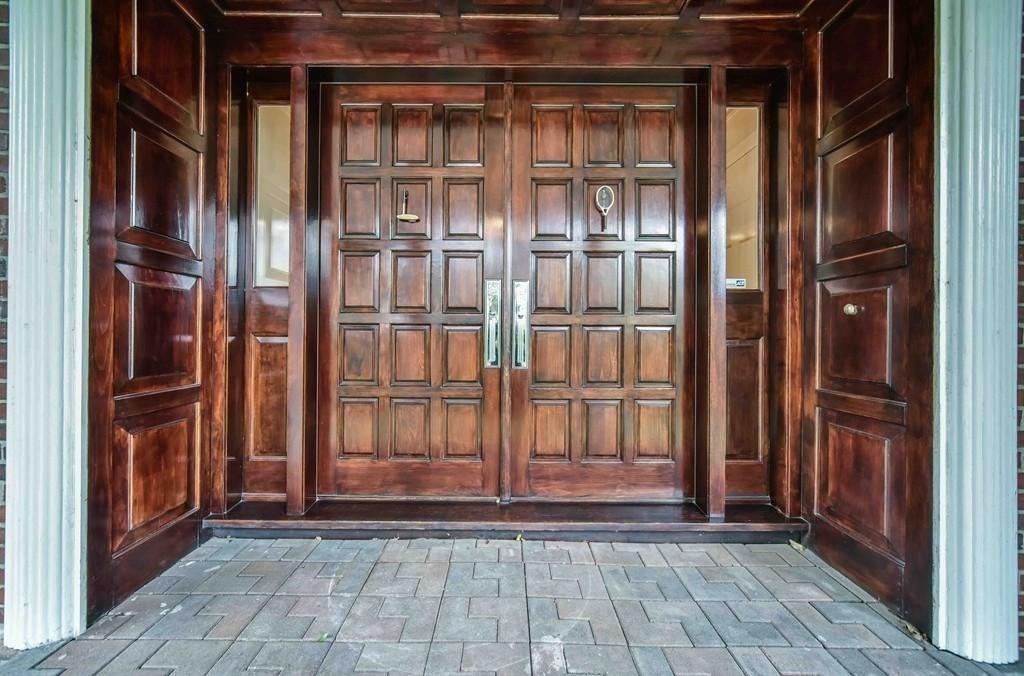 75 Lee Street Property Photo 2
