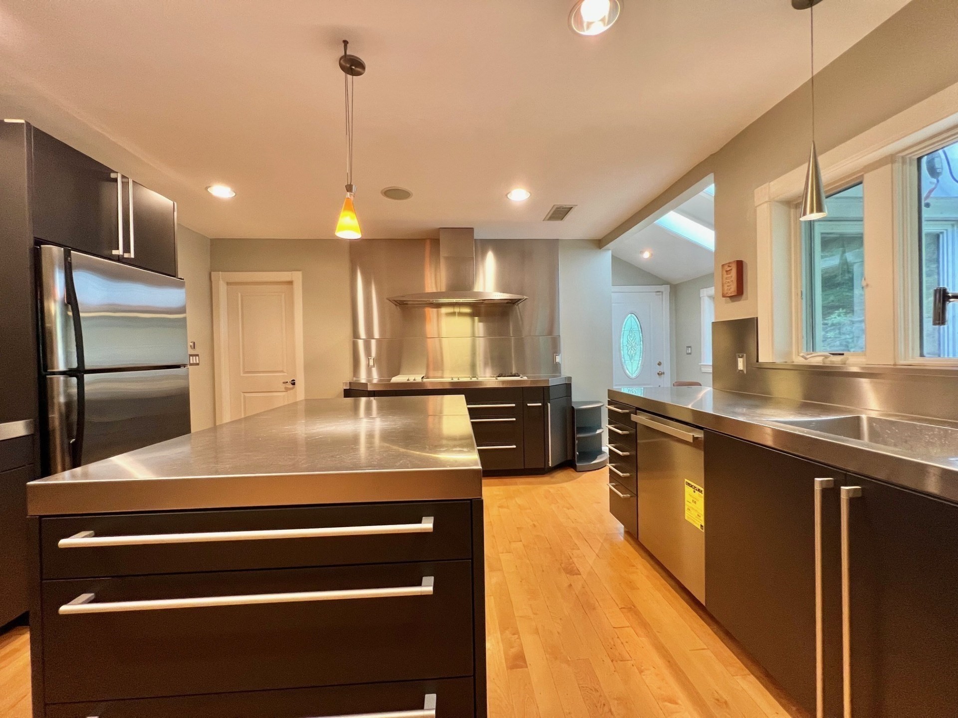75 Lee Street Property Photo 11