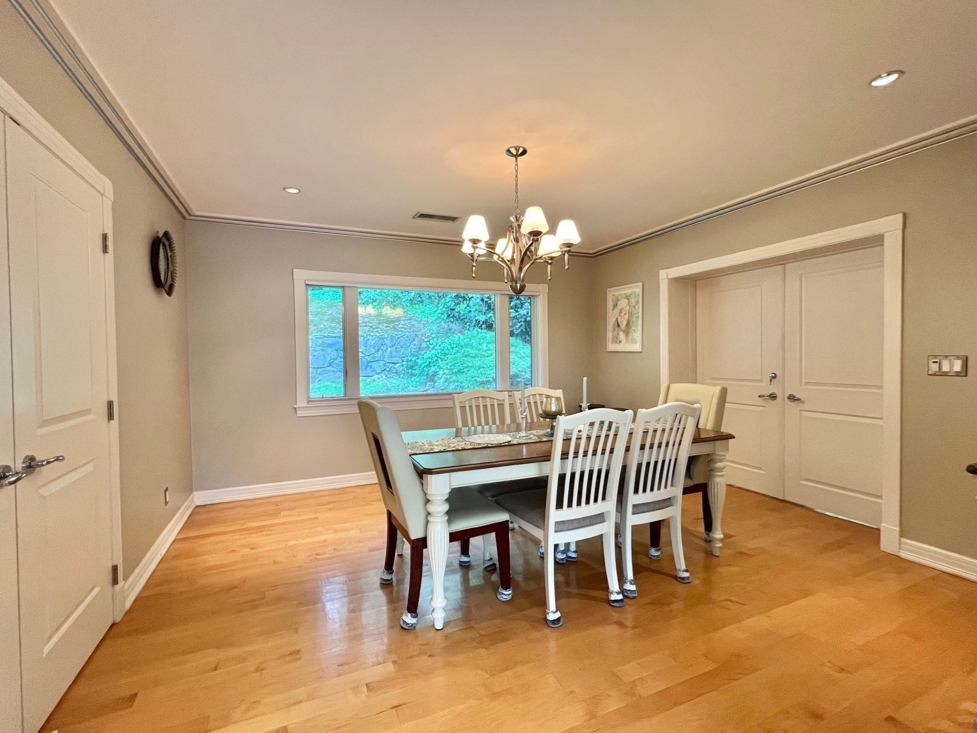 75 Lee Street Property Photo 12
