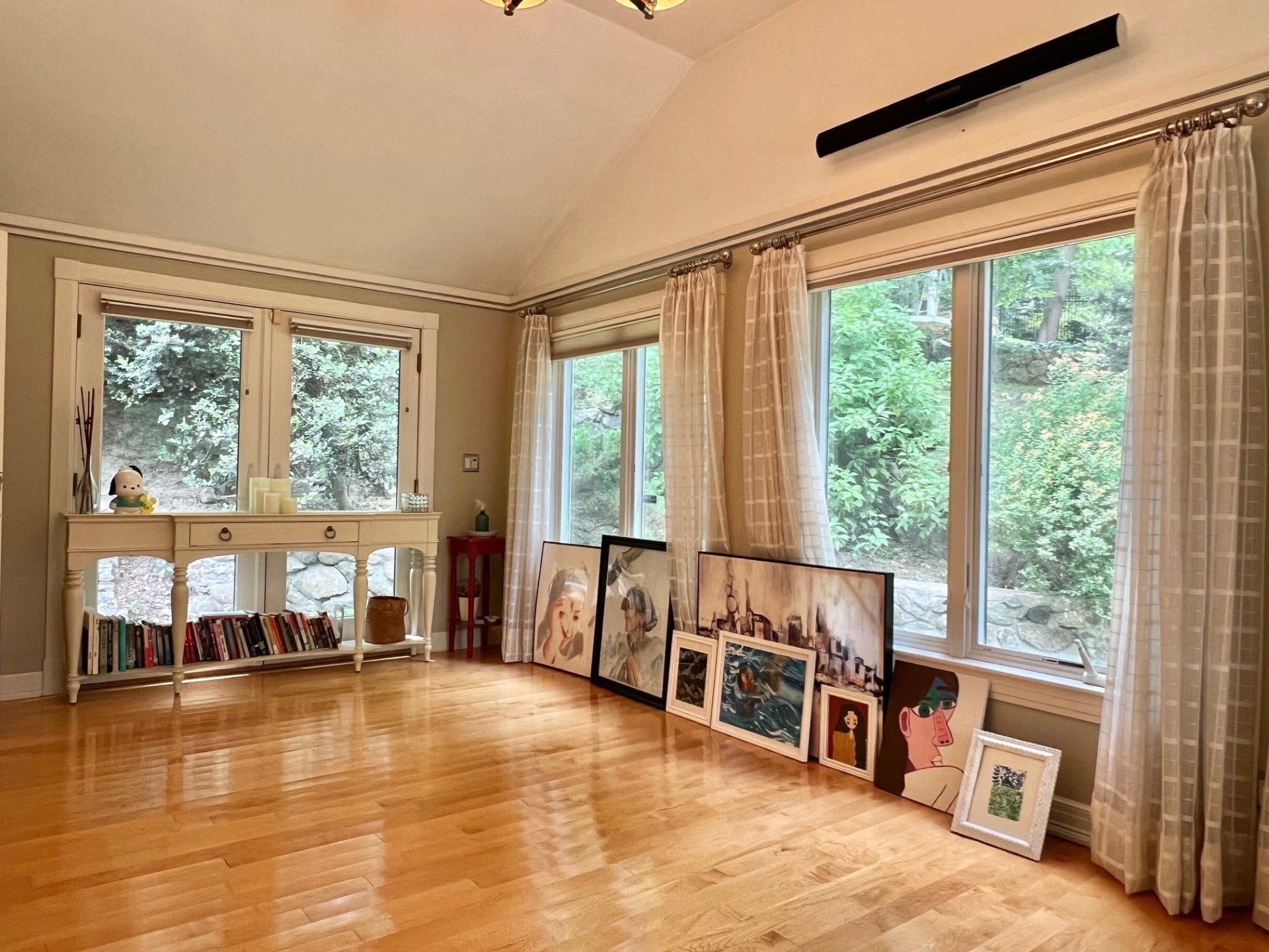 75 Lee Street Property Photo 14